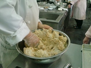 味噌つくり3.jpg